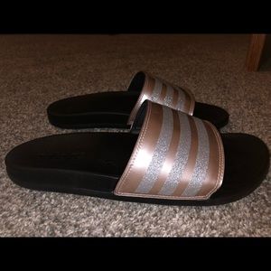 Adidas Slides‼️